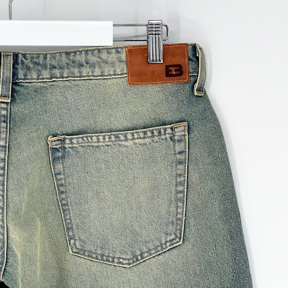 EB Denim Loon Cutoff Denim Shorts Olio Spray Wash Size 28 NWT - Picture 4 of 5